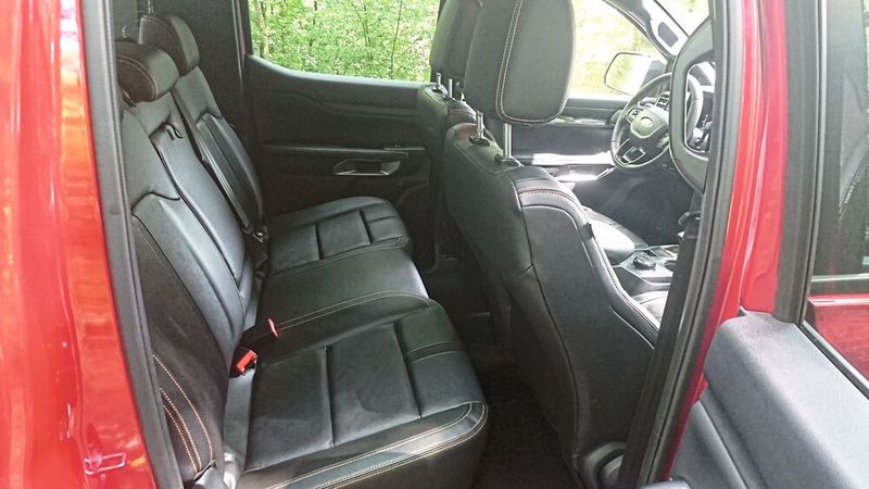 Hinten ist nicht viel Platz. (Bild: Sven Prawitz/Vogel Communications Group)