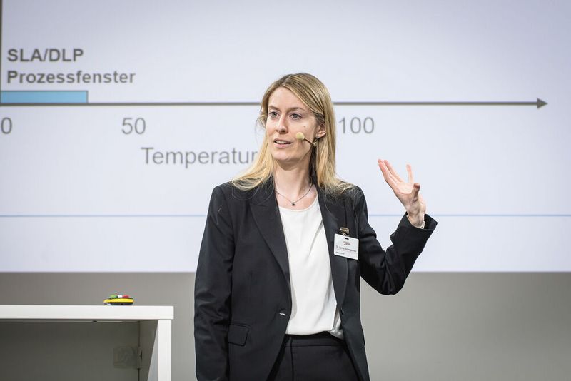 Steckverbinderkongress 2023 Tag 2: Kongress mit Trendthemen von PCF über DC-Steckverbinder, Hybridsteckverbinder, Qualifizierung, Single Pair Ethernet, Hands-on Workshops bis zu 3D-Druck und Konfektionierung. (Bild: Stefan Bausewein)