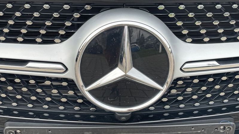 Der Mercedes-Absatz sinkt weiter, der BEV-Absatz hat allerdings im zweiten Quartal spürbar zugelegt.(Bild:  Grimm – VCG)