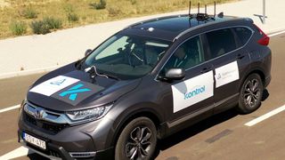 Für die Demonstration stellt der TÜV Rheinland ein hochautomatisiertes Testfahrzeug zur Verfügung. (Bild: Kontrol)