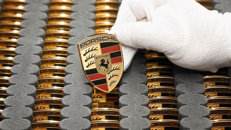 Porsche-Chef Blume soll sich künftig auf die Konzernmutter VW konzentrieren. Der Sportwagenhersteller ist daher Medienberichten zufolge auf der Suche nach einem Nachfolger.(Bild:  Porsche AG)