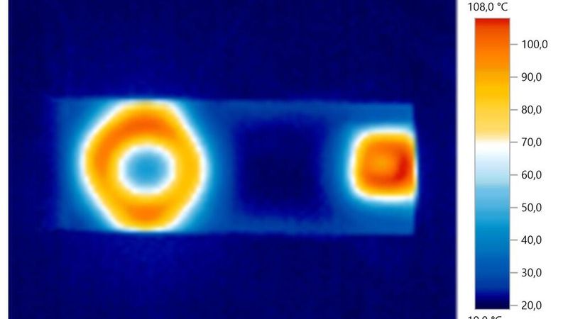 The developers at Irlbacher prevent the glass surface from falling below the dew point with 3D printing in the form of filigree conductor tracks on flat glass.(Image: Irlbacher)