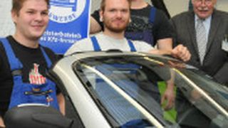 Sieger beim Landeswettbewerb in Schleswig-Holstein: (v.li.) Lars Willrodt (2. ), Maurice Wagner (1.), Marcus Hochschild (3.) und Georg Petersen (Prüfungsausschuss). (Foto: Landesverband)