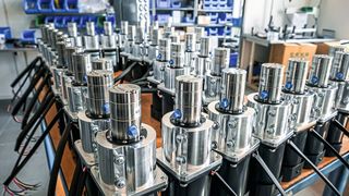 Neben Motorteilen, Wellen, Abdeckungen und Gehäusen umfasst das Portfolio des Metallverarbeiters viele weitere hochwertige Produkte für die unterschiedlichsten Branchen. (Bild: Wemco, I. Krüger)