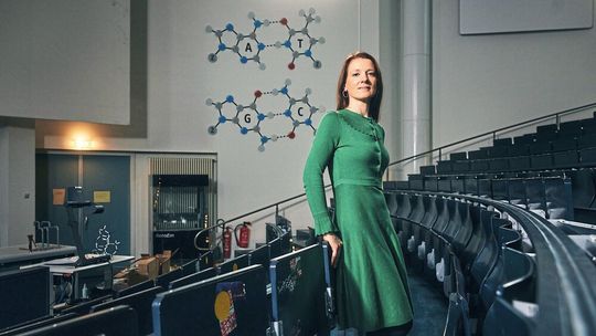 Olivia Merkel, Lehrstuhlinhaberin für Drug Delivery im Department für Pharmazie der LMU und Co-Sprecherin des Cluster for Nucleic Acid Therapeutics Munich (CNATM)(Bild:  Ludwig-Maximilians-Universität München)