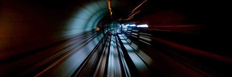 Die Zukunft der industriellen Automation liegt in einer extrem schnellen Datenverarbeitung -hier kommt Edge Computing ins Spiel.(Bild:  gemeinfrei / Unsplash)