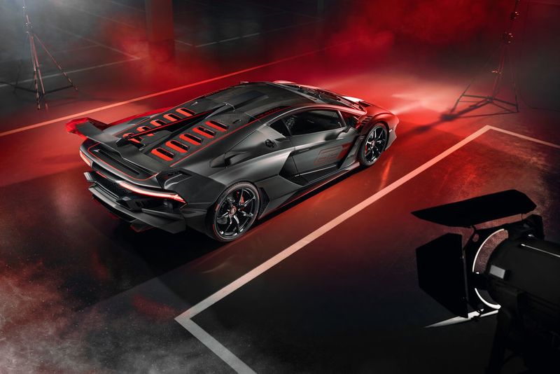 Das erste Einzelstück dieses Individualisierungsprogramms heißt SC18. (Lamborghini)