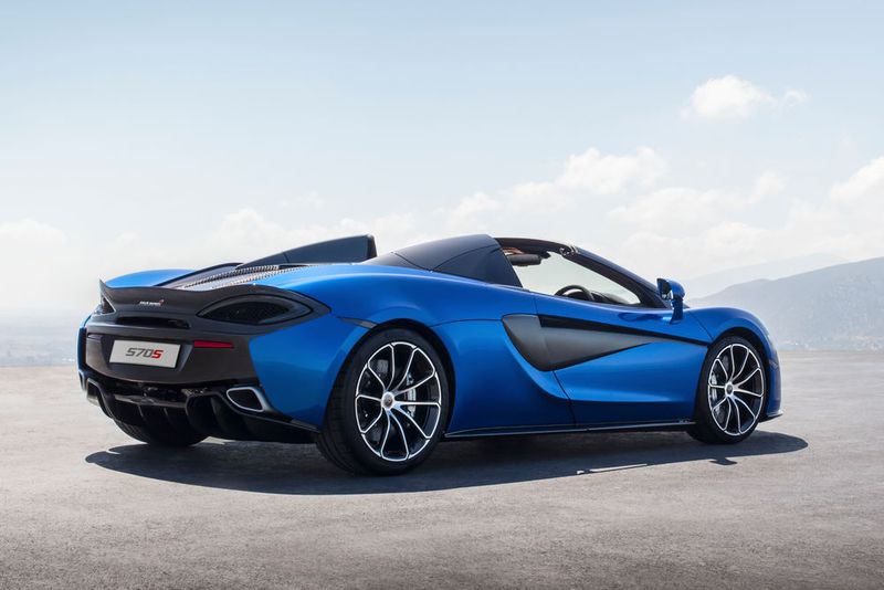 Der V8-Twinturbo leistet 419kW/570PS und katapultiert den 570S in 3,2 Sekunden auf Tempo 100. (McLaren Automotive)