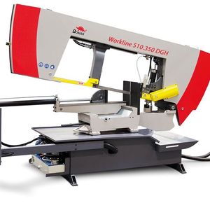 Mit von der Intec-2019-Partie, ist auch die halbautomatische Doppelgehrungs-Bandsäge Workline 510.350 DGH, sagt Bomar. Sie hat sich mit ihrem hohen Integrationsgrad als ideal in der Produktion und Stückfertigung im Stahlbau erwiesen, wie es heißt. Auch Werkstückbündel können damit bearbeitet werden. 