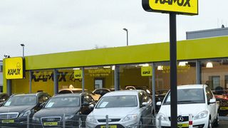 Das Autohaus Kamux setzt auf schlanke Strukturen und skandinavische Freundlichkeit. 2017 will das Unternehmen in Elmshorn 1.200 Gebrauchtwagen verkaufen. (Foto: Kamux)