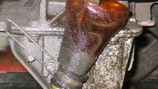 Reparaturen Marke Eigenbau fallen immer wieder bei der HU auf. (Foto: KÜS)