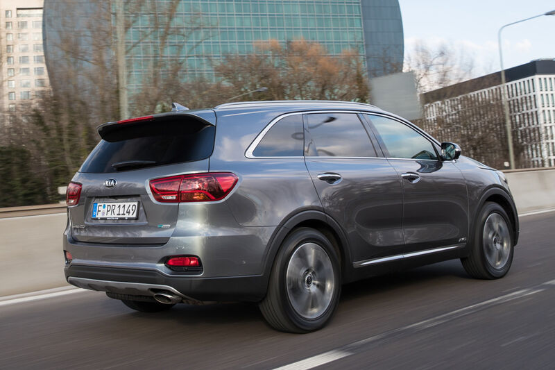 Kia Sorento  2.2 CRDi (Kia)