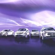 Exklusive Runde: Die Infiniti-Modellfamilie umfasst fünf Baureihen zu Preisen von 39.900 Euro (G 37 Limousine) bis zu 71.500 Euro (FX50S Gelände-Crossover). (Archiv: Vogel Business Media)