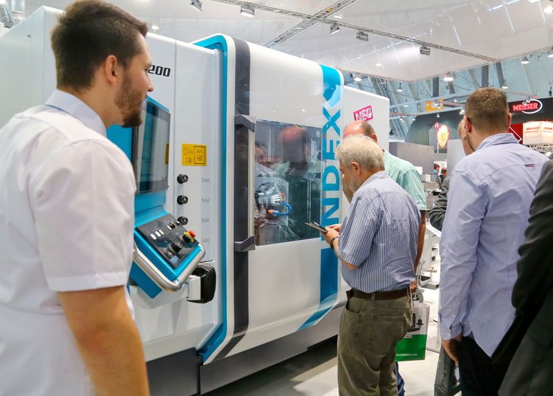 Erstmals präsentierte Index auf der AMB 2016 seine neue G200 in der Öffentlichkeit. Die zweite Generation enthält umfangreiche Verbesserungen vom Maschinenaufbau mit vergrösserter Drehlänge, über ienen zusätzlichen Werkzeugträger bis zur Leistungsfähigkeit der Drehspindel. (Anne Richter, SMM)