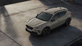Der Cupra Formentor ist mit einem Anteil von 18,1 Prozent das am häufigsten gewählte Hybridmodell auf Leasingmarkt.de. (Cupra)