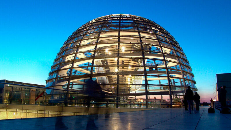 Im Reichstag steht ein politischer Wechsel bevor.