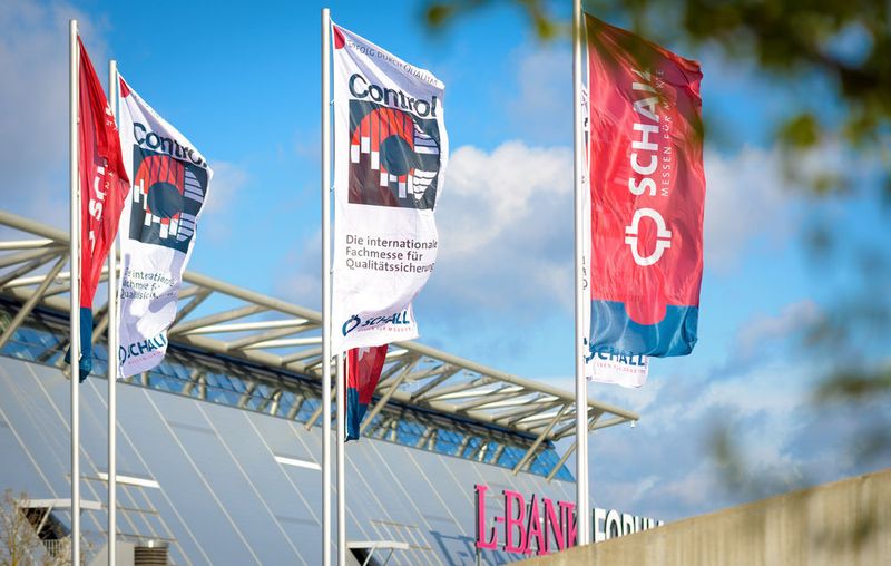 Control Messeimpressionen. (Schall Messen)