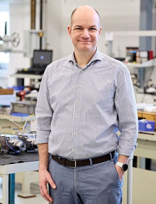 Dr. Jens Falker ist seit dem 1. April 2026 neuer Geschäftsführer bei GMN.(Bild:  GMN Paul Müller Industrie)