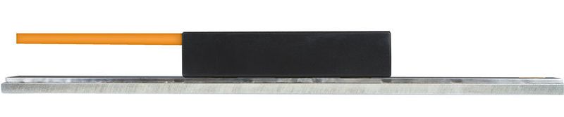 Die Schneideinheit mit einem AKM-Servomotor als Antrieb wird von einem ICH-Linearmotor synchron zur Produktionsgeschwindigkeit positioniert. (Kollmorgen/Sienk)