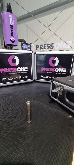 Einpresswerkzeug H-103-M8L.jpg (CoastOne Oy)