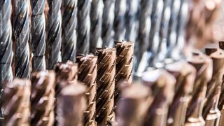 Durch KI-Modelle können Werkzeuge deutlich länger genutzt werden. (Bild:Nikola Krieger)