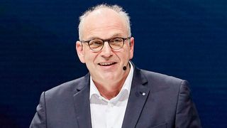 Volkswagen-Vertriebsvorstand Jürgen Stackmann gehört zu den Referenten auf dem 20. IFA-Kongress in Nürtingen. (Volkswagen)