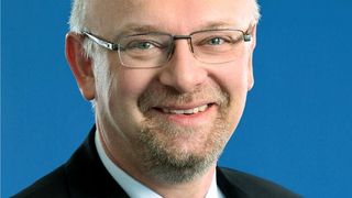 Prof. Martin Winter leitet gemeinsam mit Prof. Stefano Passerini und Dr. Gerhard Hörpel das 2010 gegründete „Münster Electrochemical Energy Technology“-Institut (MEET). (Foto: MEET)