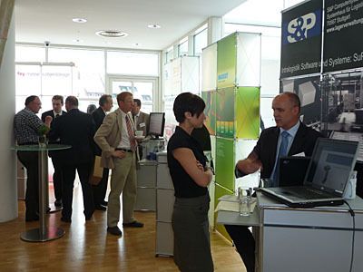 Im Rahmen der Fachausstellung präsentierten sich Anbieter wie Aberle Automation, Bito, Dexion, K-Robotix, LTW Intralogistics, Mlog, Rofa, Saar Lagertechnik, Salt Solutions, Siemens, S&P Computersysteme, SSI Schäfer, Still, TGW Mechanics und Wanzl. (Archiv: Vogel Business Media)