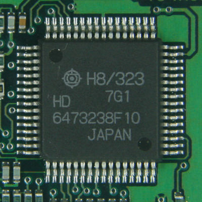 8-Bit-MCU: Die H8-Serie ermöglichte ab 1990 mit umfangreicher Peripherie leistungsfähige Einchip-Designs. (ZyMOS)