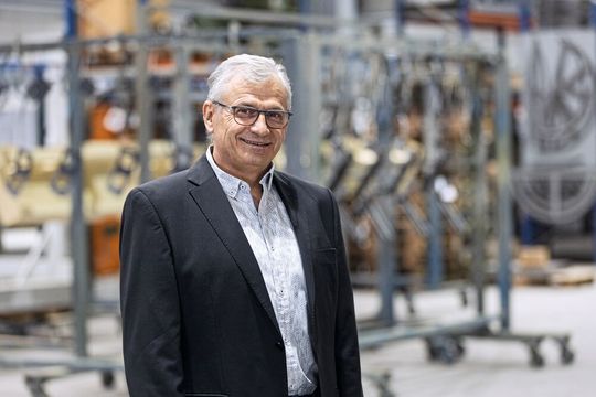 Die Produktivitätssteigerung in vielen Industrieunternehmen bleibt nicht ohne Folgen für die internen Abläufe, wie Harald Späth, Geschäftsführer des Intralogisitkspezialisten CSP, weiß. (Bild:  CSP)
