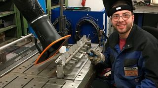 Alexander Studinger beweist: Home Office geht nicht nur digital.   (FAB)