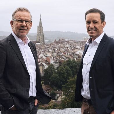 Jens Krauss et Matthias Peterhans à Berne, où le CSEM contribue à l'ambition du canton de devenir l'un des principaux pôles suisses d'innovation dans le domaine de la Medtech. Matthias Peterhans deviendra Vice President Medtech à l'été 2027. (Source : Elena Ramseier)