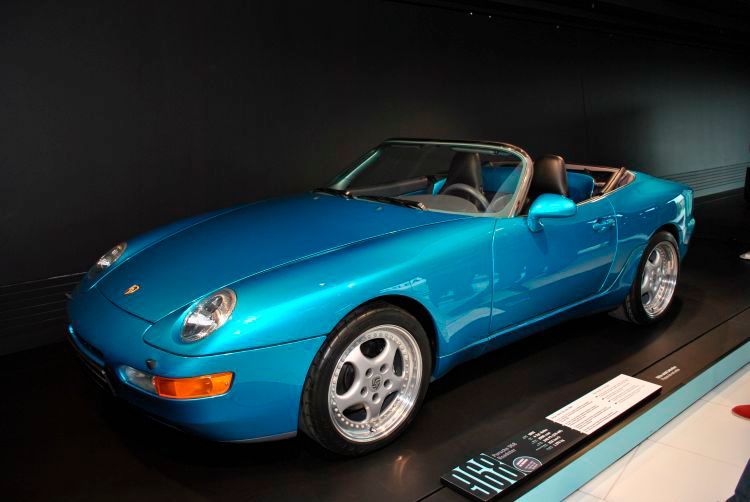 1992 entstand eine Roadster-Studie des Porsche 968. Ende des Jahres wurde das Projekt jedoch zugunsten der Anfang 1993 präsentierten Studie Boxster eingestellt.  (Foto: Dominsky)