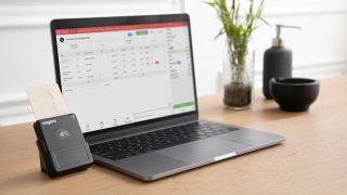 0120499759v2 (Bild: Vagaro (Unsplash))