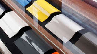 Die Fahrzeuglacke von BASF sind künftig nicht mehr wirklich von BASF. Die Sparte gehört bald mehrheitlich einem Investor. (Bild: Porsche)