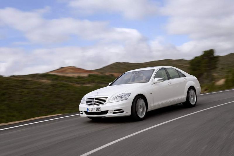 Seit dem Marktdebüt im Herbst 2005 hat Mercedes-Benz 270.000 Fahrzeugen der Baureihe W 221 verkauft. (Archiv: Vogel Business Media)