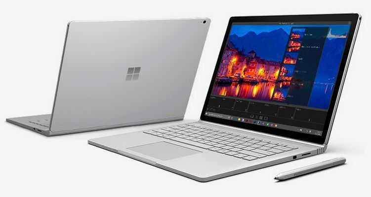 Das Surface Book von Microsoft ist ein sogenannter Convertible: Das Gerät kann als Notebook und als Tablet verwendet werden. Das Tastatur-Dock ist mit einem neu konstruierten Scharnier mit dem Display verbunden und abnehmbar. (Bild: Microsoft)