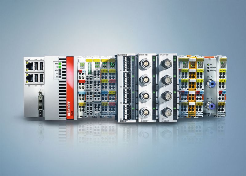 Die Beckhoff-Messtechnik umfasst die drei etablierten I/O-Themenbereiche und den neuen Bereich der Präzisionsmesstechnik für den Industrieeinsatz: 1. Standard-Analogmessung 12/16 Bit, 2. Energieerfassung an Leistungs­netzen, 3. Condition Monitoring (Schwingungsmesstechnik) und 4. Präzisionsmesstechnik. (Beckhoff)