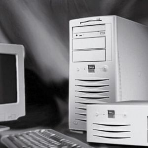 Die erste Workstation der Precision-Reihe hat Dell im Jahr 1997 auf den Markt gebracht. Sie war robust genug, um auch über mehrere Jahre hinweg ohne Unterbrechung zu arbeiten. (Bild: Dell)