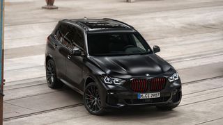 Purer Luxus: Der BMW X5 wird künftig auch in China gefertigt. Teure Autos könnten dort aber bald ungewollt sein. (Enes Kucevic/BMW)