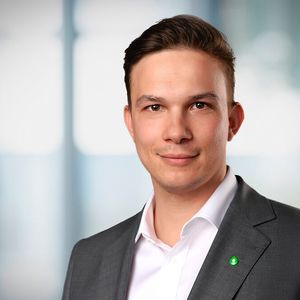 Kilian Gerbl ist neuer Geschäftsführer der Electrical Oil Services (EOS), ein Tochterunternehmen der Haltermann Carless Group.(Bild:  Haltermann Carless)