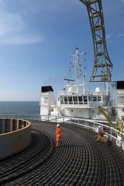 Seekabelrolle: Etwa 55 Kilometer Kabel sind hier aufgerollt. (Archiv: Vogel Business Media)