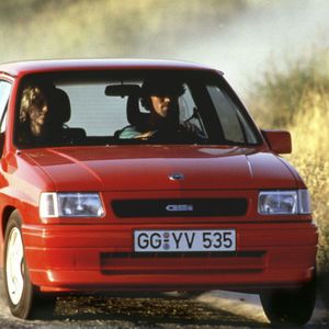 (Opel)