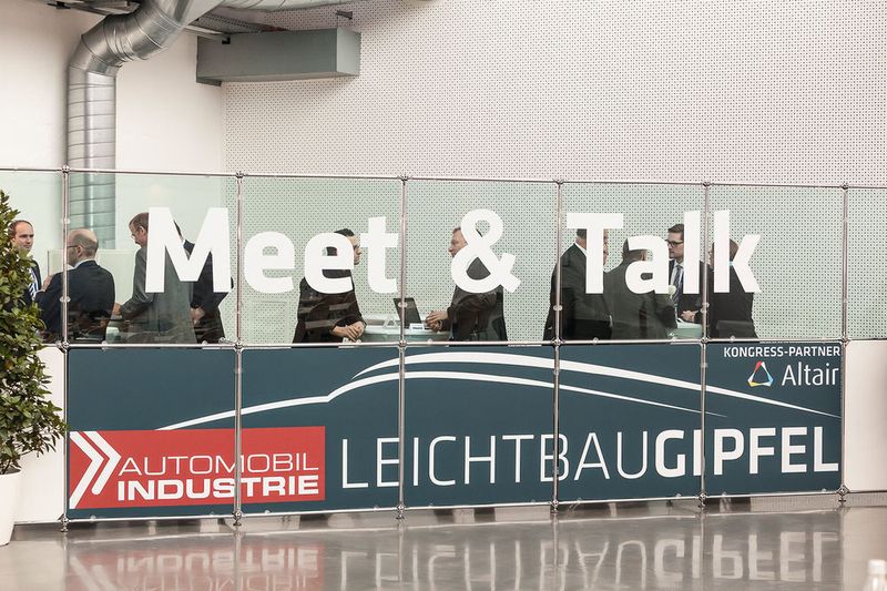 Meet & Talk: Zeit für Details. (Foto: Stefan Bausewein)