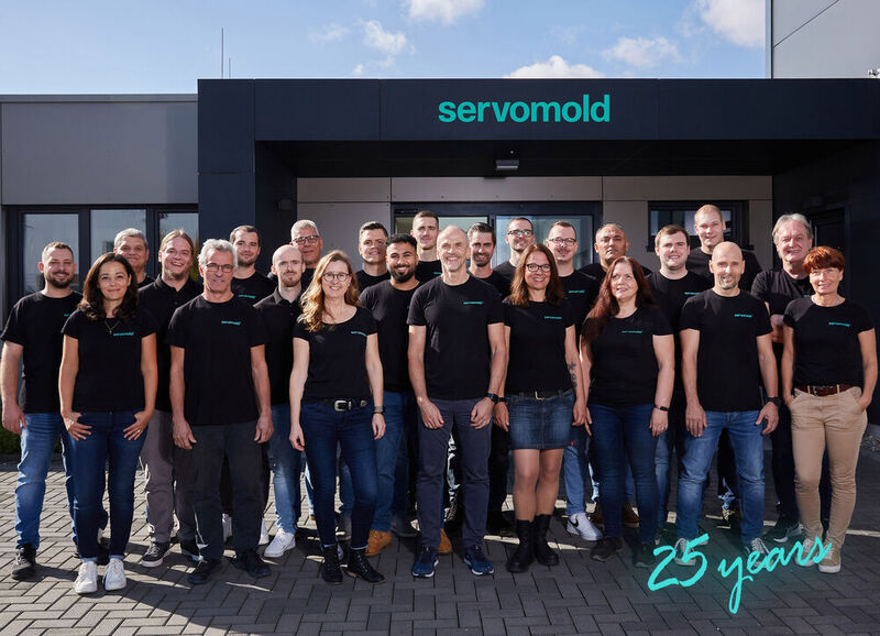 In the anniversary year 2023, 28 motivated and highly trained employees of Servomold will ensure the continuation of the company's success.
