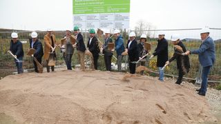 Spatenstich in Perl-Besch für das zweite Werk von Pyrum. (Bild: Pyrum)