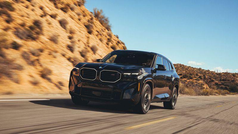 Der BMW XM ist das erste autarke Modell der M GmbH seit dem Supersportwagen M1.(Bild:  Autoren-Union Mobilität/BMW)