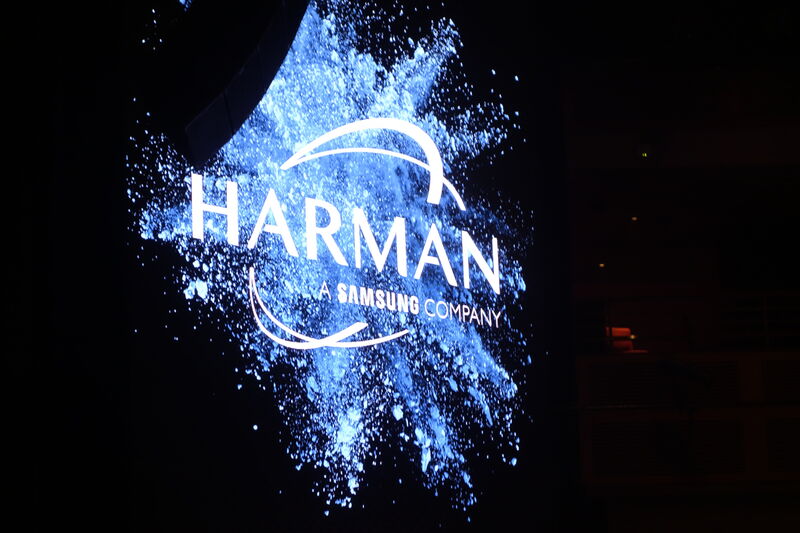 HARMAN lädt am Abend zum Sheryl Crow & Lenny Kravitz Konzert im Hardrock Hotel ein. (Bild: IT-BUSINESS)