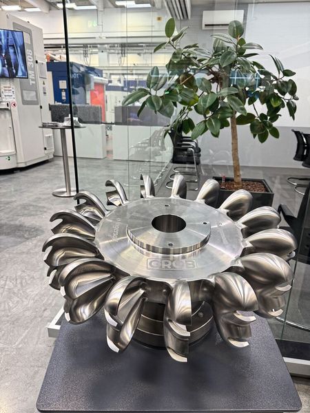 Grob zeigt auf seiner bislang größten Hausmesse 2025 technologische Highlights auf über 6.000 Quadratmetern. (Bild: VCG/Sonnenberg)