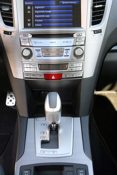 Technisches Highlight: Das stufenlose Automatikgetriebe „Linertronic“ CVT (Archiv: Vogel Business Media)